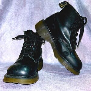 *Vintage* Dr. MARTENS “Air Wair” Leather Boots with Bouncing Soles